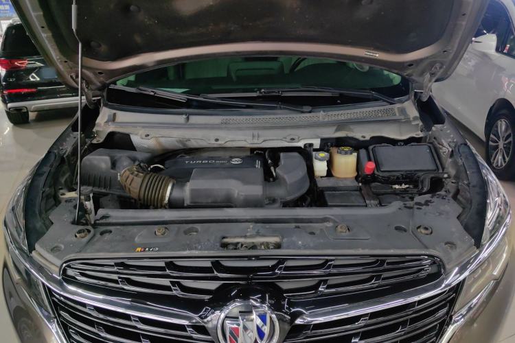 Used Buick GL8 2022 Land Business Class 652T Luxury Model Engine Bay