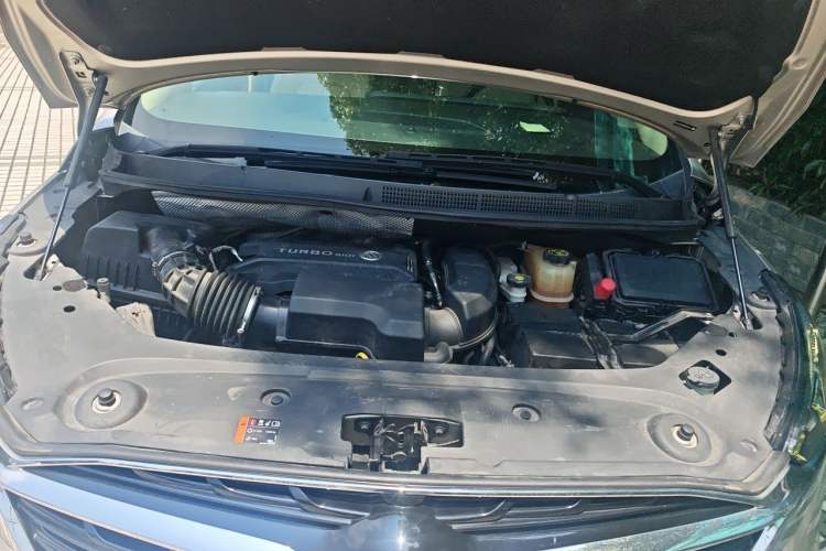 Used Buick GL8 2022 ES Landtrek 653T Luxury Edition Engine Bay