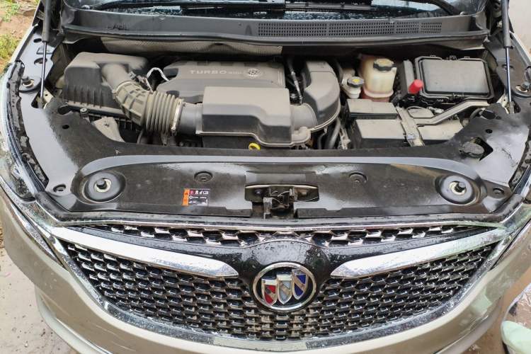 Used Buick GL8 2022 ES Landtrek 653T Comfort Edition Engine Bay
