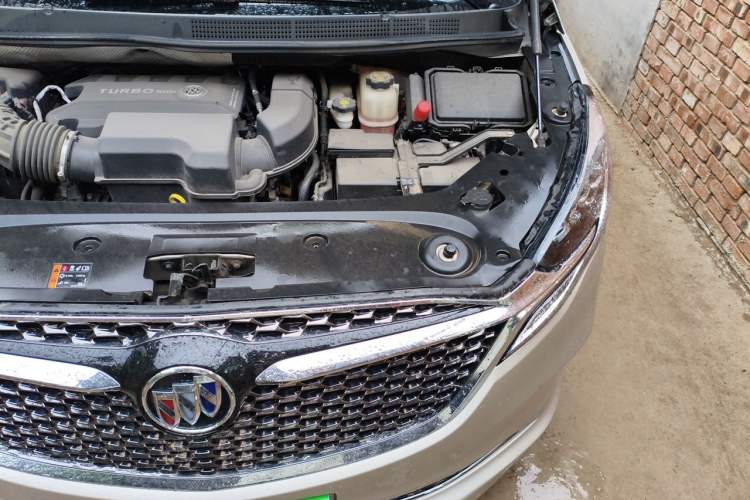 Used Buick GL8 2022 ES Landtrek 653T Comfort Edition Engine Bay Left