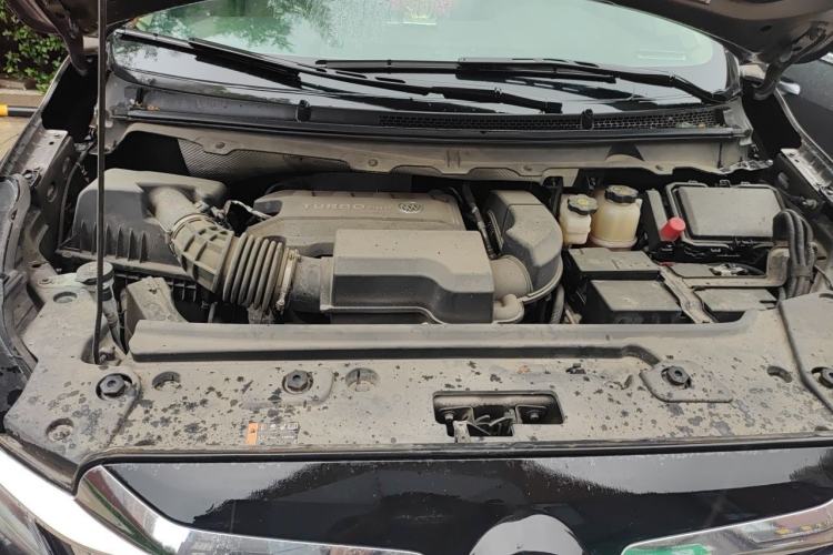 Used Buick GL8 2022 Land Business Class 652T Luxury Model Engine Bay