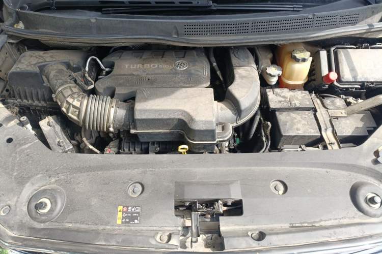 Used Buick GL8 2022 ES Landtrek 653T Comfort Edition Engine Bay