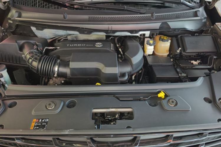 Used Buick GL8 2022 Land Executive Class 652T Prestige Model Engine Bay