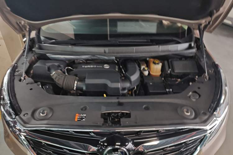 Used Buick GL8 2022 ES Landtrek 653T Luxury Edition Engine Bay
