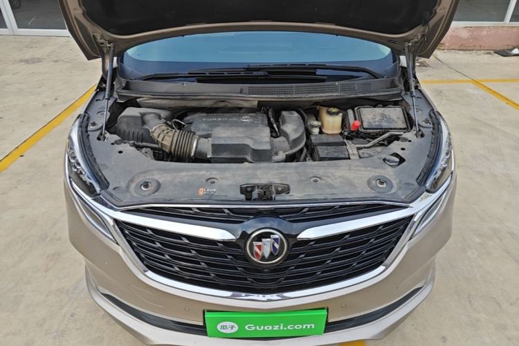 Used Buick GL8 2022 ES Landtrek 653T Flagship Model Engine Bay