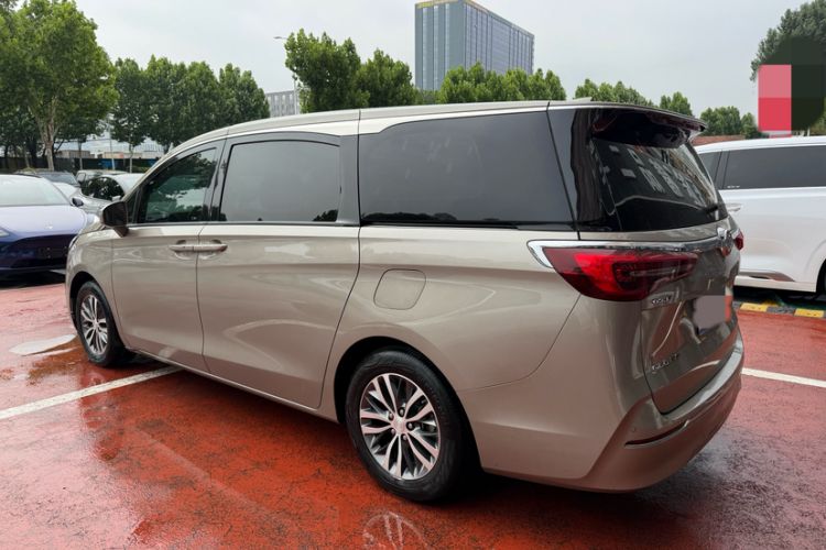 Used Buick GL8 2022 ES Landtrek 653T Comfort Edition Exterior 1