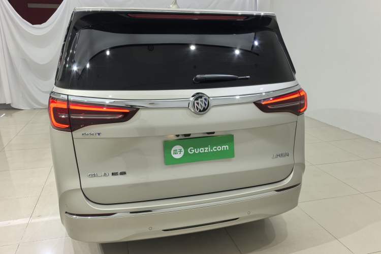 Used Buick GL8 2022 ES Landtrek 653T Luxury Edition Exterior 4