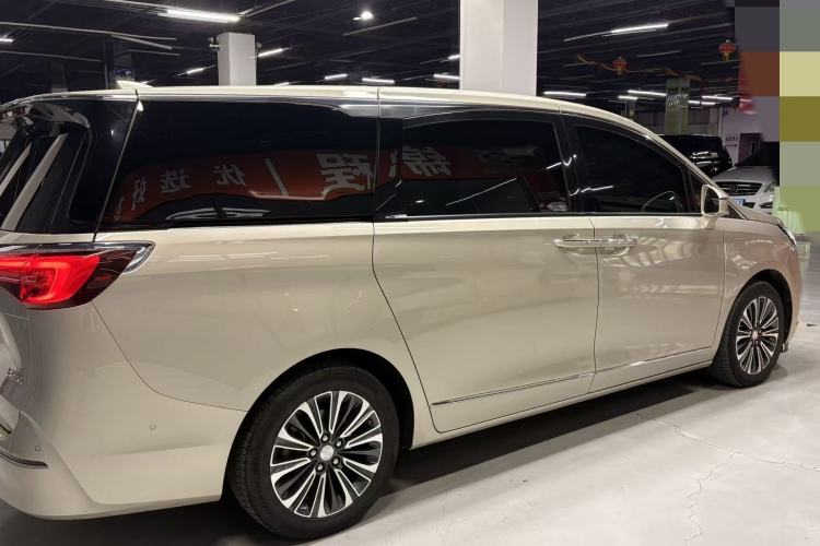 Used Buick GL8 2022 ES Landtrek 653T Flagship Model Exterior 4