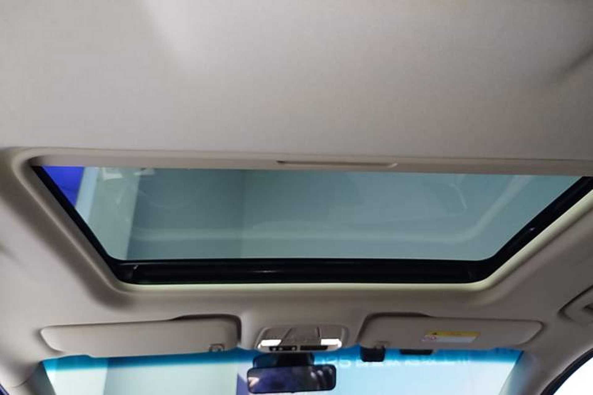 Used Buick GL8 2022 ES Landtrek 653T Luxury Edition Headliner