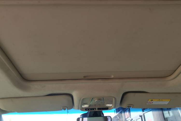 Used Buick GL8 2022 ES Land Cruiser 653T Luxury Model Headliner