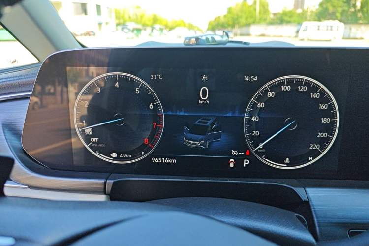 Used Buick GL8 2022 ES Landtrek 653T Comfort Edition Instrument Cluster