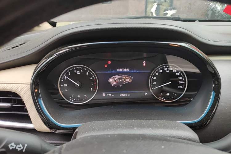 Used Buick GL8 2022 Land Business Class 652T Luxury Model Instrument Cluster