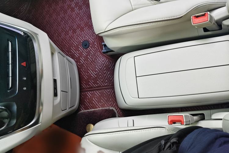 Used Buick GL8 2022 Land Business Class 652T Luxury Model Interior 7