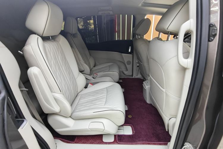 Used Buick GL8 2022 Land Business Class 652T Luxury Model Interior 9