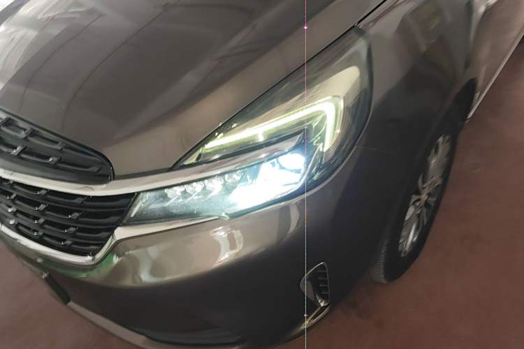 Used Buick GL8 2022 Land Business Class 652T Luxury Model Left Front Headlight