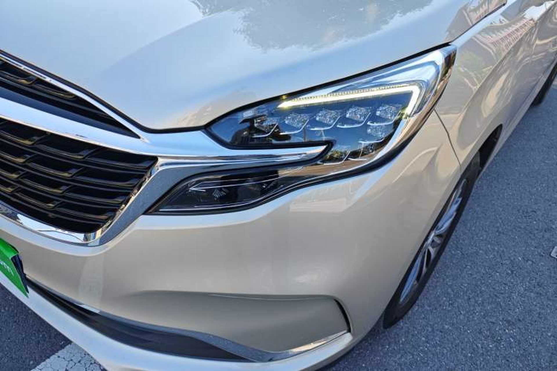 Used Buick GL8 2022 ES Landtrek 653T Comfort Edition Left Front Headlight
