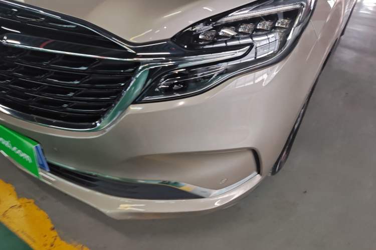 Used Buick GL8 2022 ES Landtrek 653T Luxury Edition Left Front Headlight