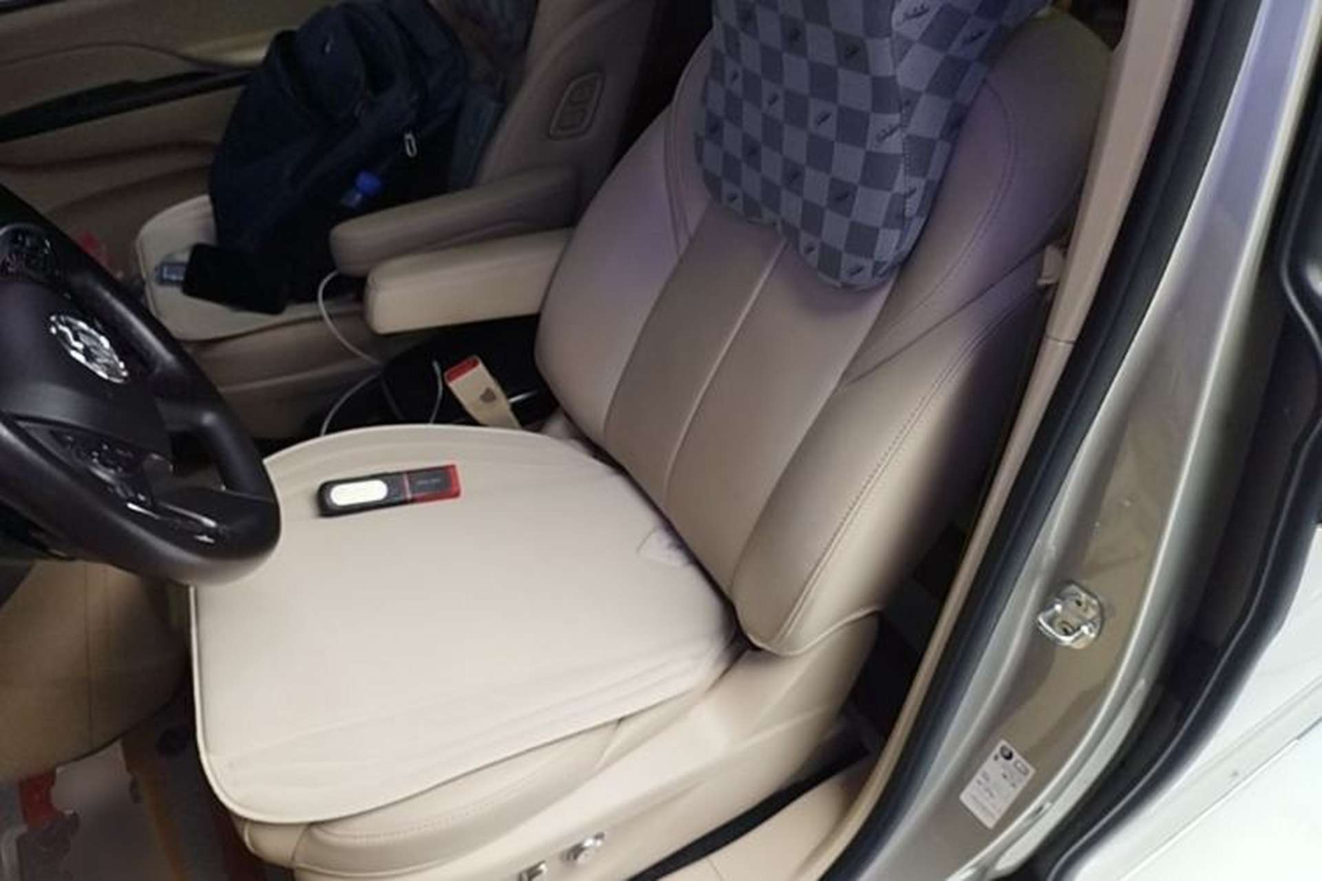 Used Buick GL8 2022 ES Landtrek 653T Luxury Edition Left Front Seat