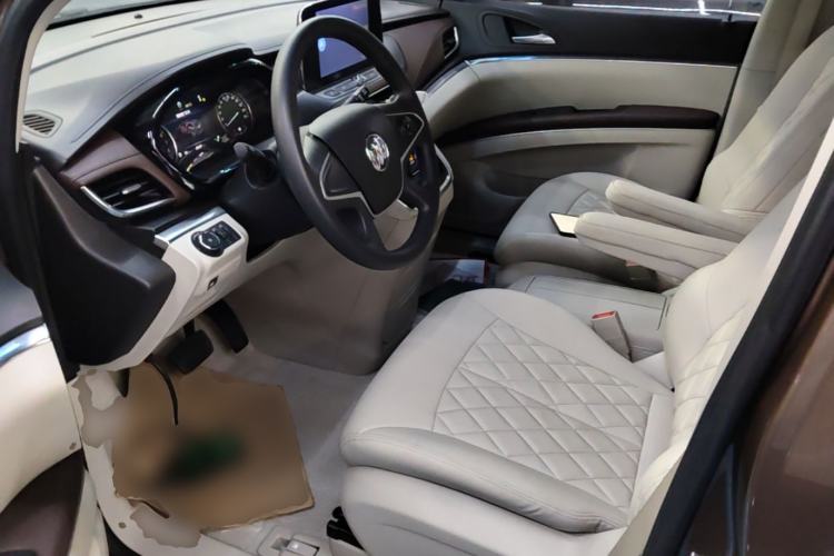 Used Buick GL8 2022 Land Cruiser Executive Class 652T Comfort Model Left Front Seat
