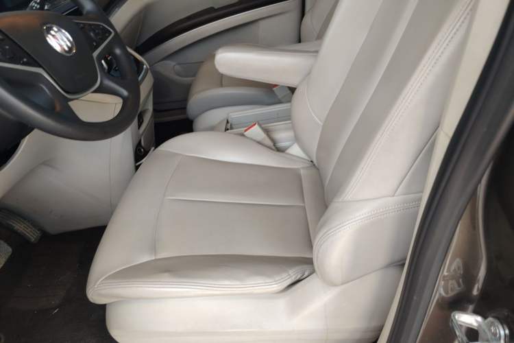 Used Buick GL8 2022 Land Cruiser Executive Class 652T Comfort Model Left Front Seat