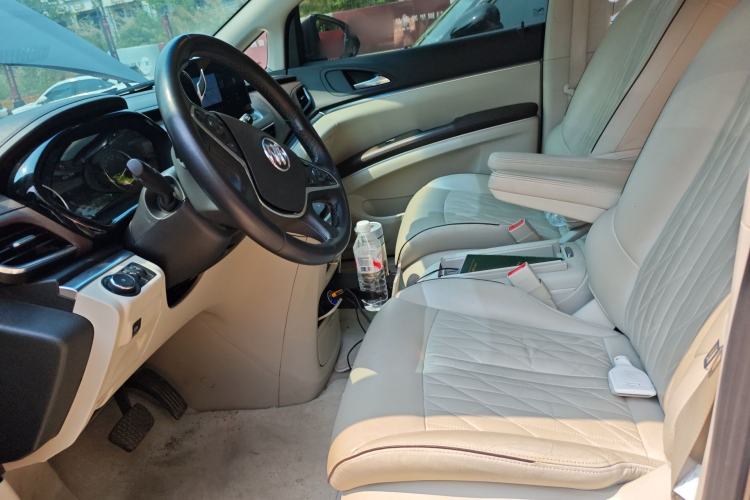 Used Buick GL8 2022 Land Business Class 652T Luxury Model Left Front Seat