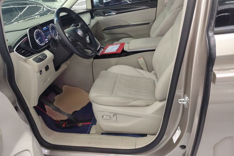 Used Buick GL8 2022 ES Landtrek 653T Comfort Edition Left Front Seat