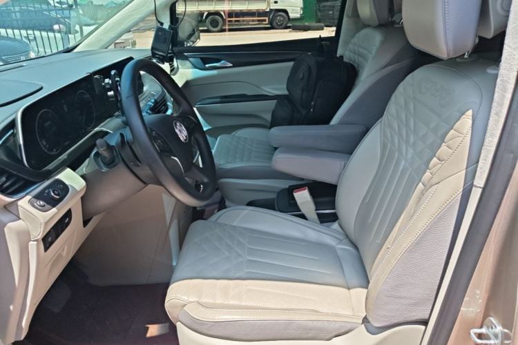 Used Buick GL8 2022 ES Landtrek 653T Comfort Edition Left Front Seat