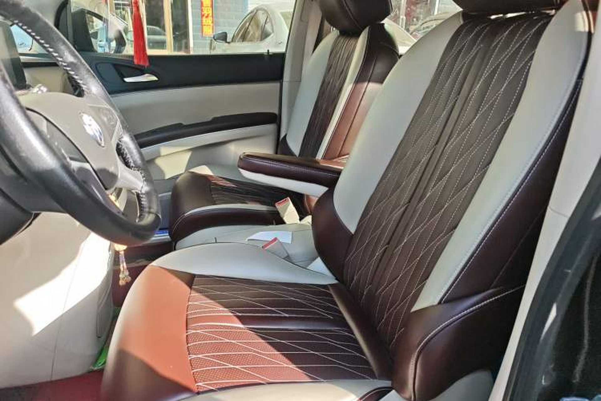 Used Buick GL8 2022 Land Cruiser Executive Class 652T Comfort Model Left Front Seat