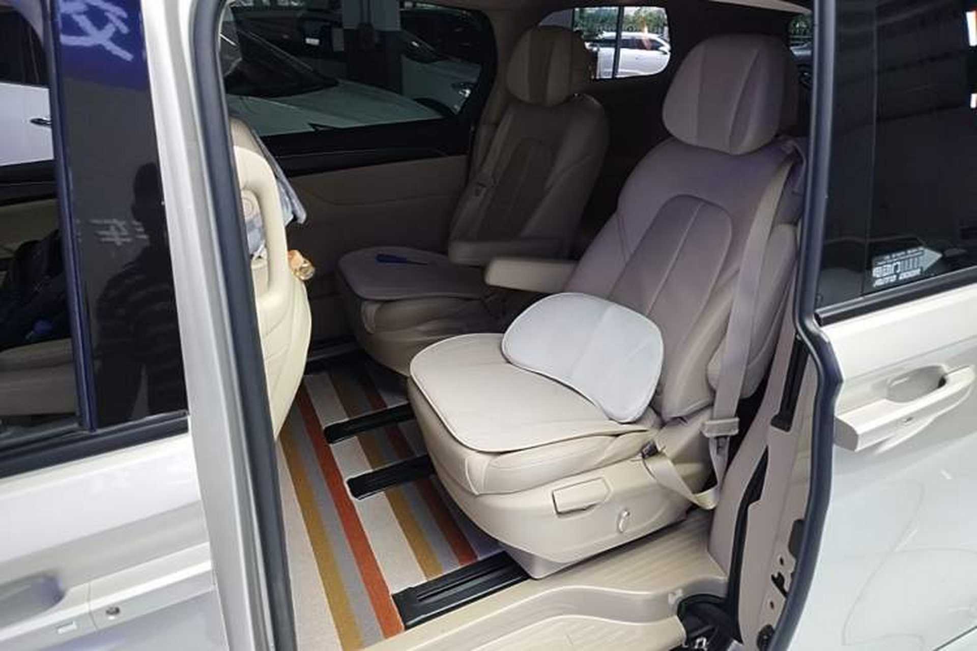 Used Buick GL8 2022 ES Landtrek 653T Luxury Edition Left Rear Seat