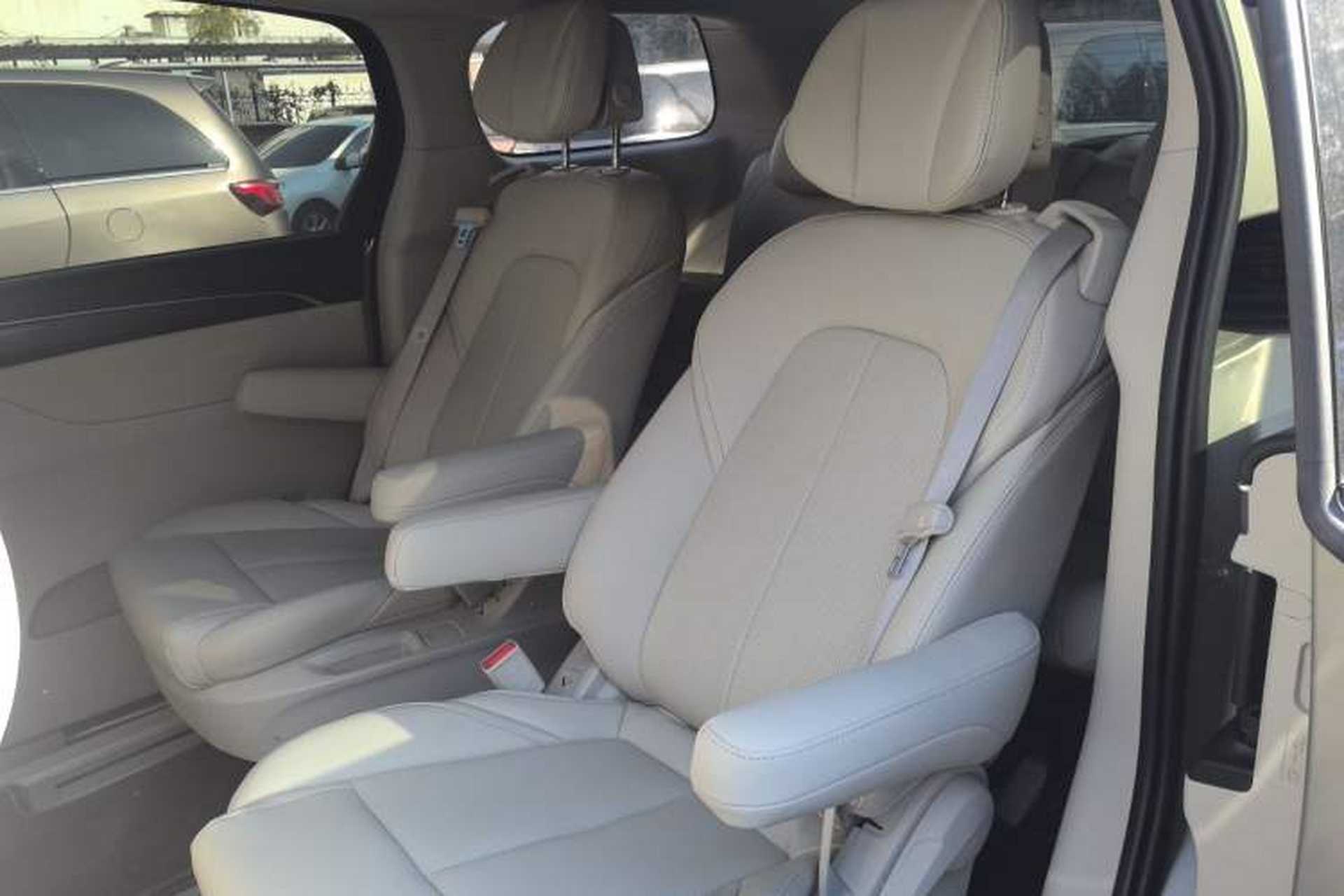 Used Buick GL8 2022 ES Landtrek 653T Comfort Edition Left Rear Seat