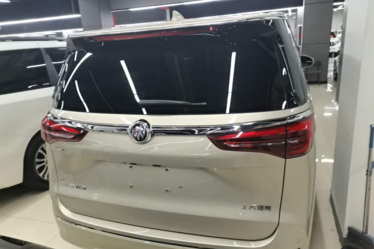 Used Buick GL8 2022 ES Landtrek 653T Luxury Edition Rear