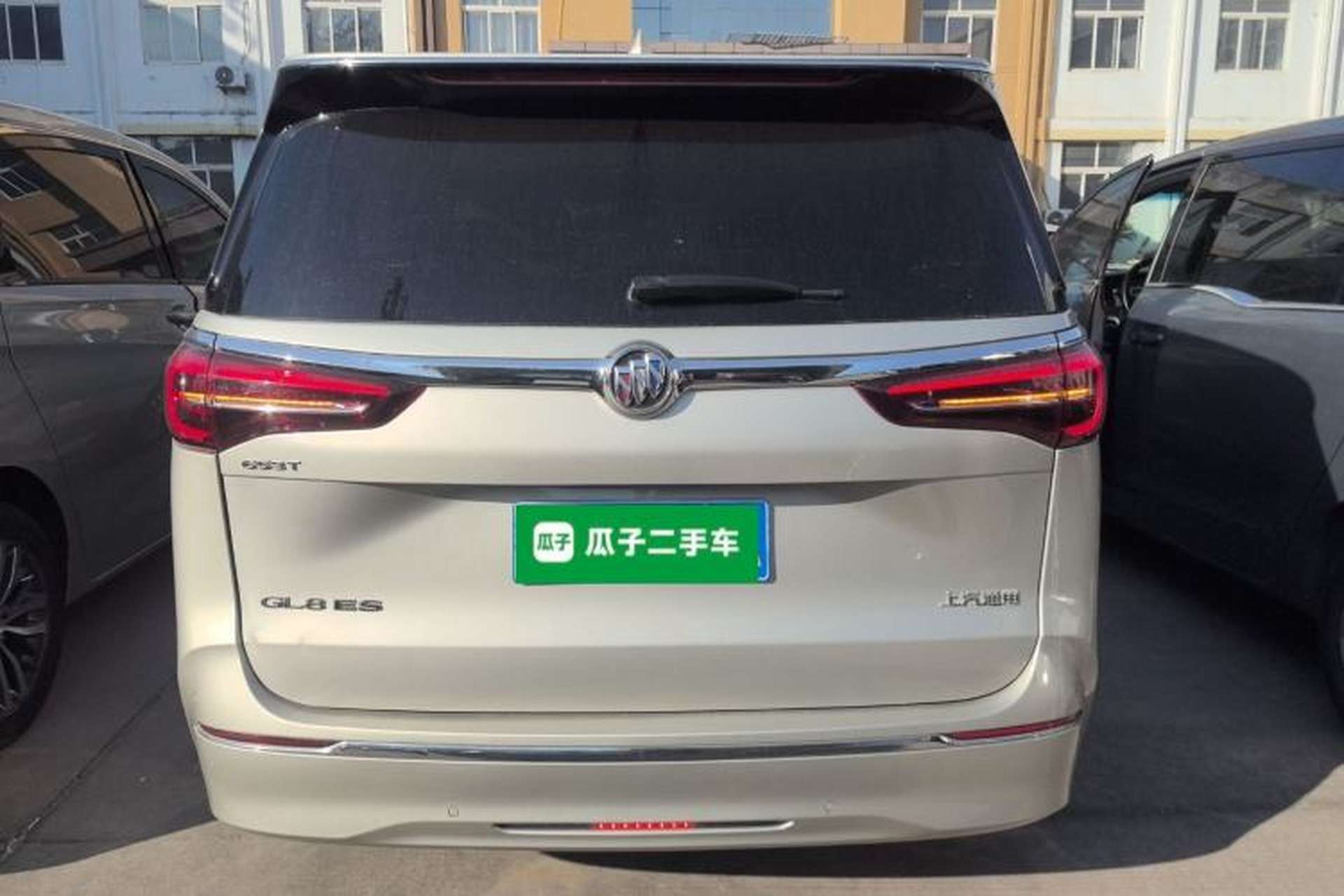 Used Buick GL8 2022 ES Landtrek 653T Comfort Edition Rear