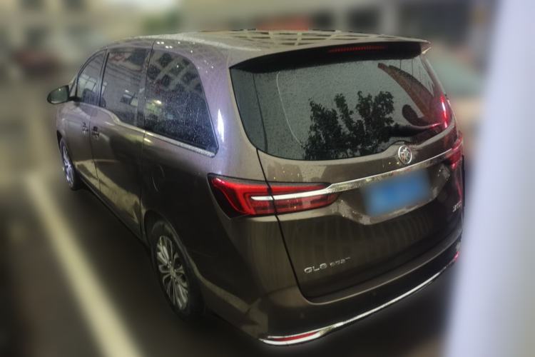 Used Buick GL8 2022 Land Cruiser Executive Class 652T Comfort Model Rear Left 45 Deg