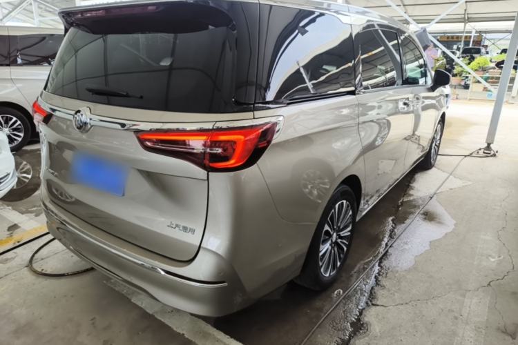 Used Buick GL8 2022 ES Land Cruiser 653T Luxury Model Rear Right 45 Deg