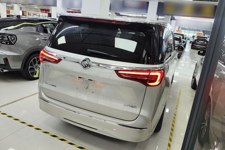 Used Buick GL8 2022 ES Landtrek 653T Luxury Edition Rear Right 45 Deg