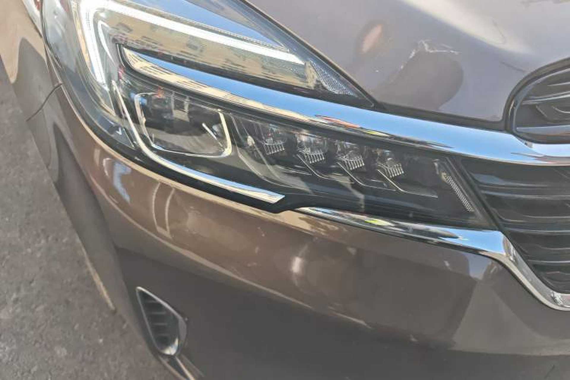Used Buick GL8 2022 Land Cruiser Executive Class 652T Comfort Model Right Front Headlight