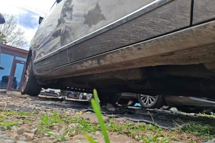 Used Buick GL8 2022 Land Business Class 652T Luxury Model Right Side Sill