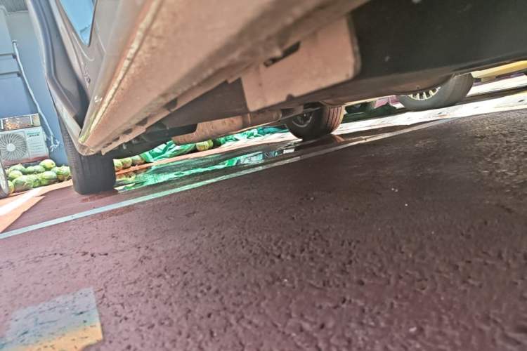 Used Buick GL8 2022 ES Landtrek 653T Comfort Edition Right Side Sill