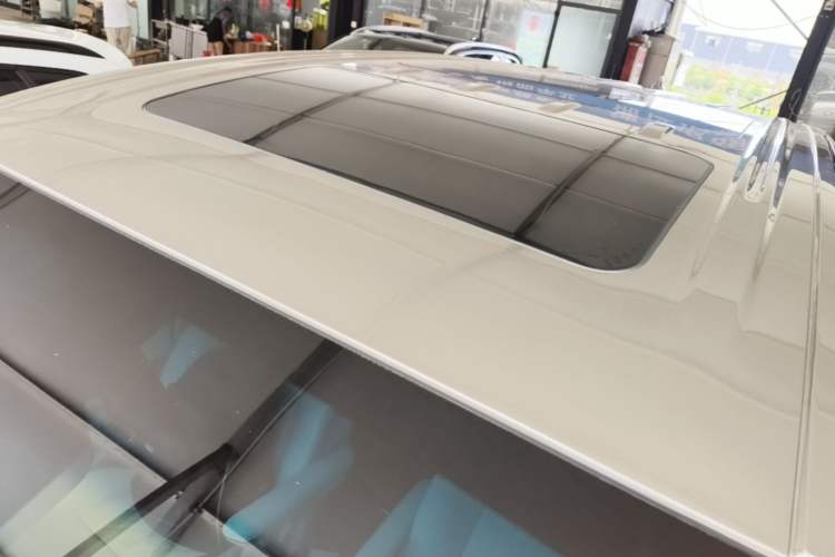 Used Buick GL8 2022 ES Land Cruiser 653T Luxury Model Roof