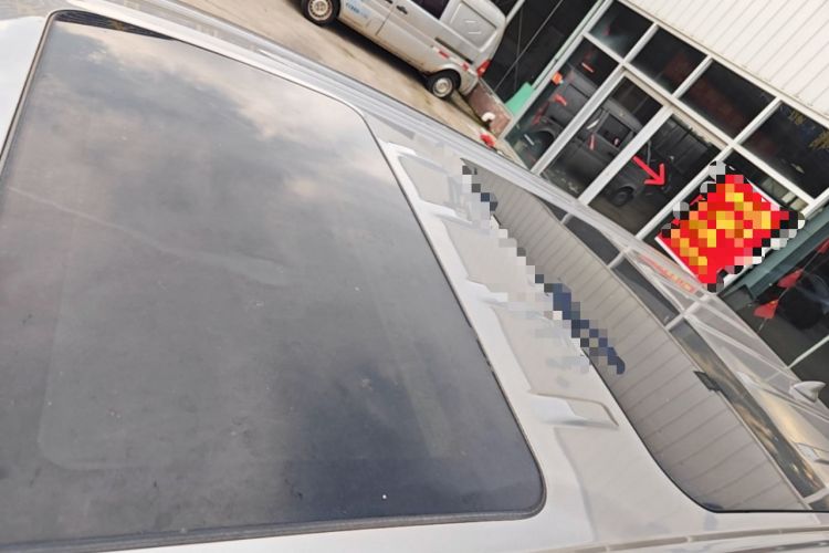 Used Buick GL8 2022 ES Landtrek 653T Flagship Model Roof