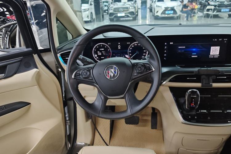 Used Buick GL8 2022 ES Land Cruiser 653T Luxury Model Steering Wheel