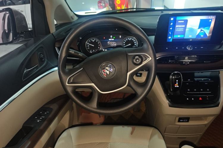 Used Buick GL8 2022 Land Cruiser Executive Class 652T Comfort Model Steering Wheel