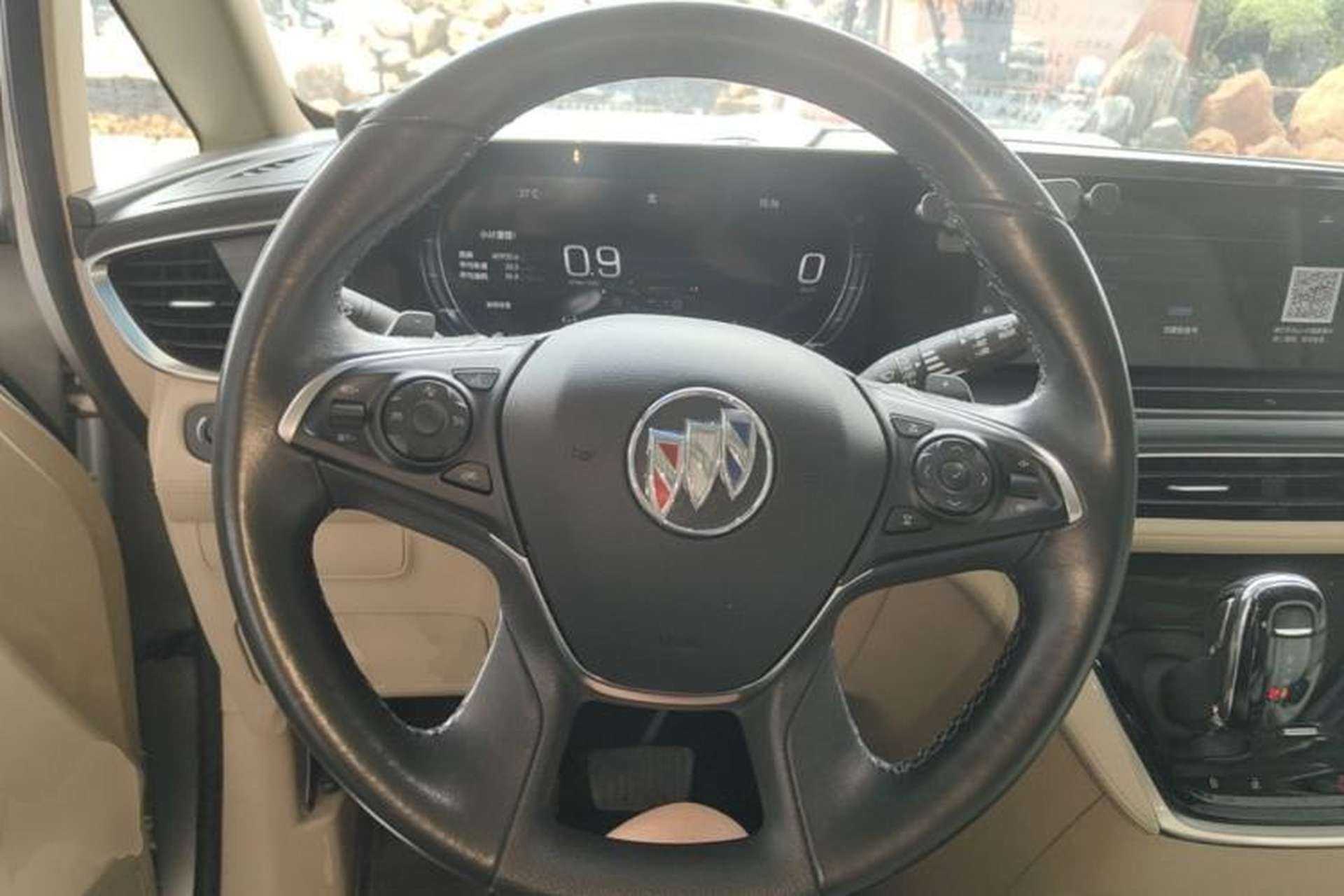 Used Buick GL8 2022 ES Landtrek 653T Luxury Edition Steering Wheel