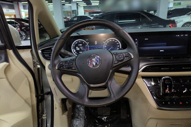 Used Buick GL8 2022 ES Landtrek 653T Luxury Edition Steering Wheel