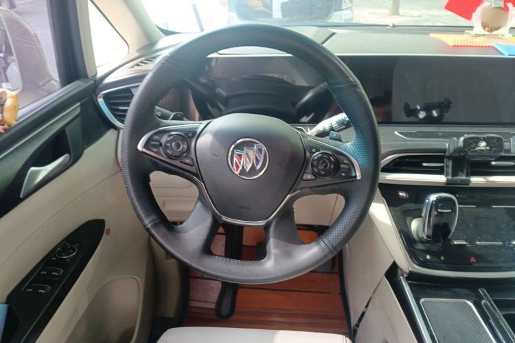 Used Buick GL8 2022 ES Landtrek 653T Comfort Edition Steering Wheel
