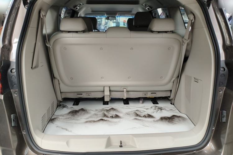Used Buick GL8 2022 Land Cruiser Executive Class 652T Comfort Model Trunk