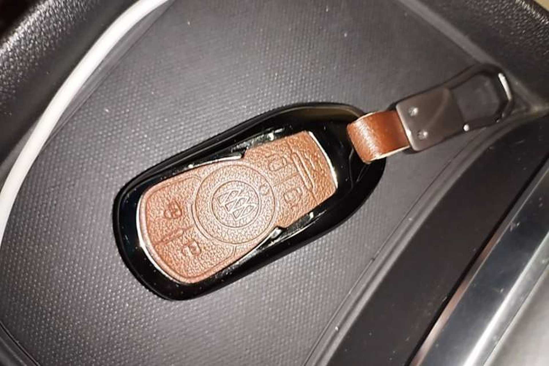 Used Buick GL8 2022 ES Landtrek 653T Luxury Edition Vehicle Key