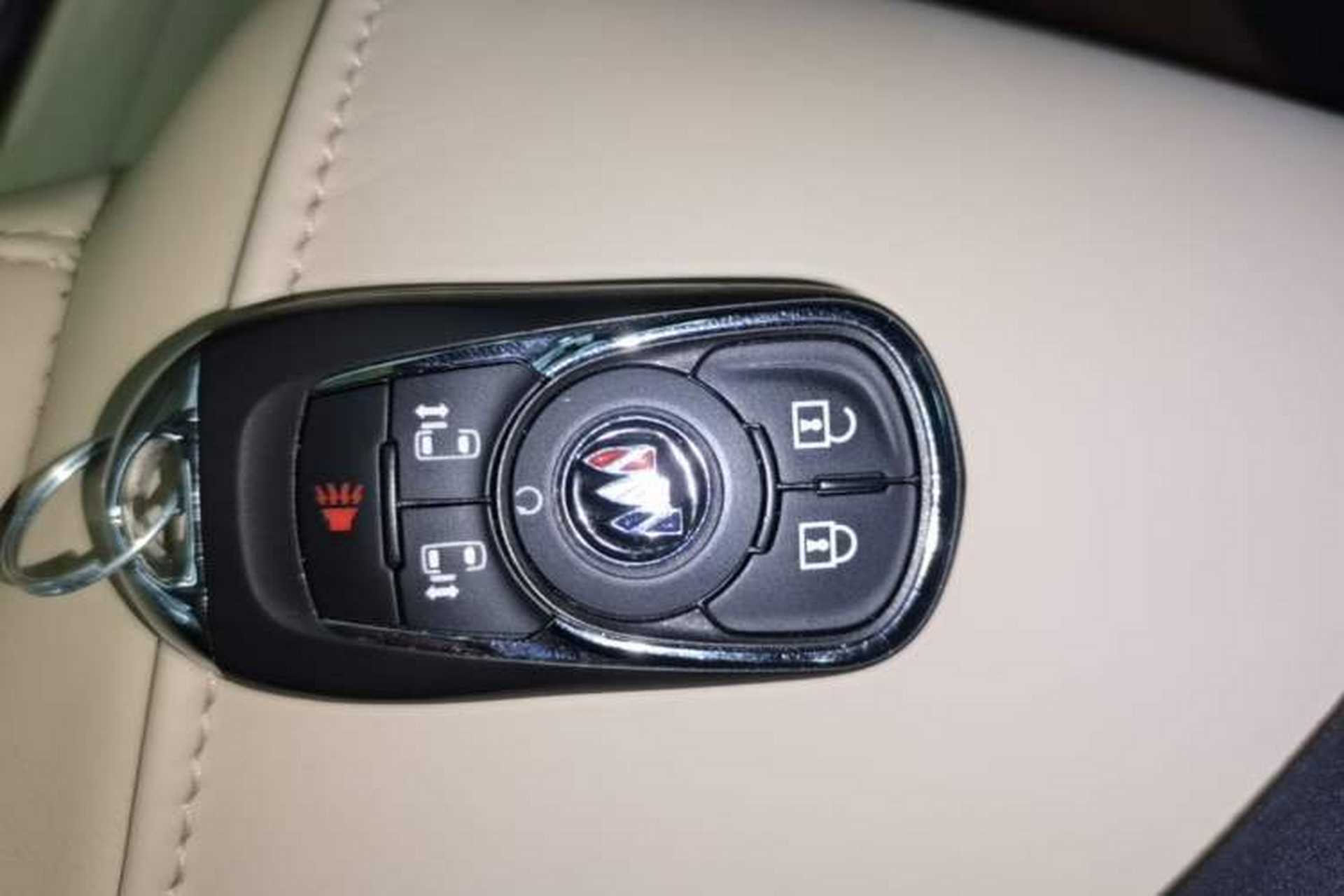 Used Buick GL8 2022 ES Landtrek 653T Luxury Edition Vehicle Key