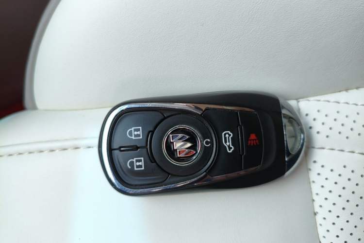 Used Buick GL8 2022 ES Landtrek 653T Comfort Edition Vehicle Key