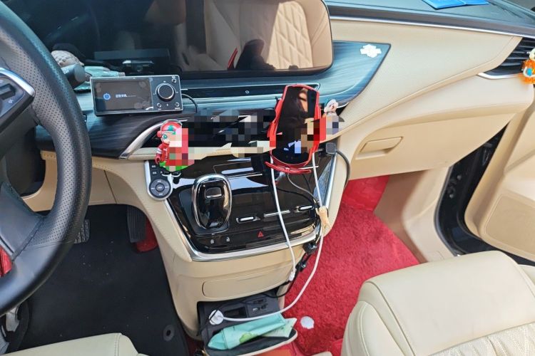 Used Buick GL8 2023 ES Lu Zun Luxury Edition and Yue Version Audio And AC Panel